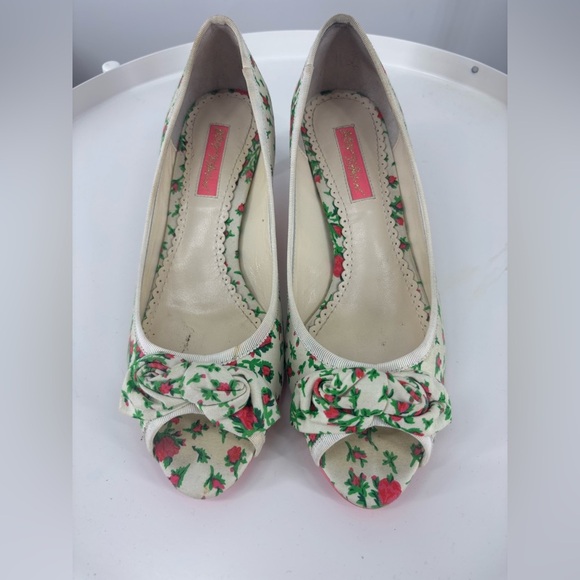 Vintage Betsey Johnson Rose Pin Up Floral Kitten Heels w/ Bow Cream Green Pink 7 - Picture 4 of 5